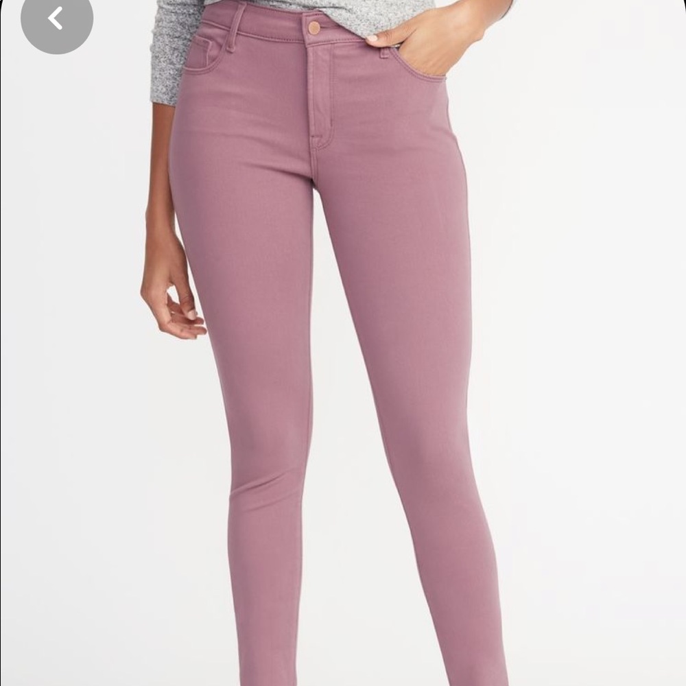 Old navy high rise “rockstar” super skinny jean